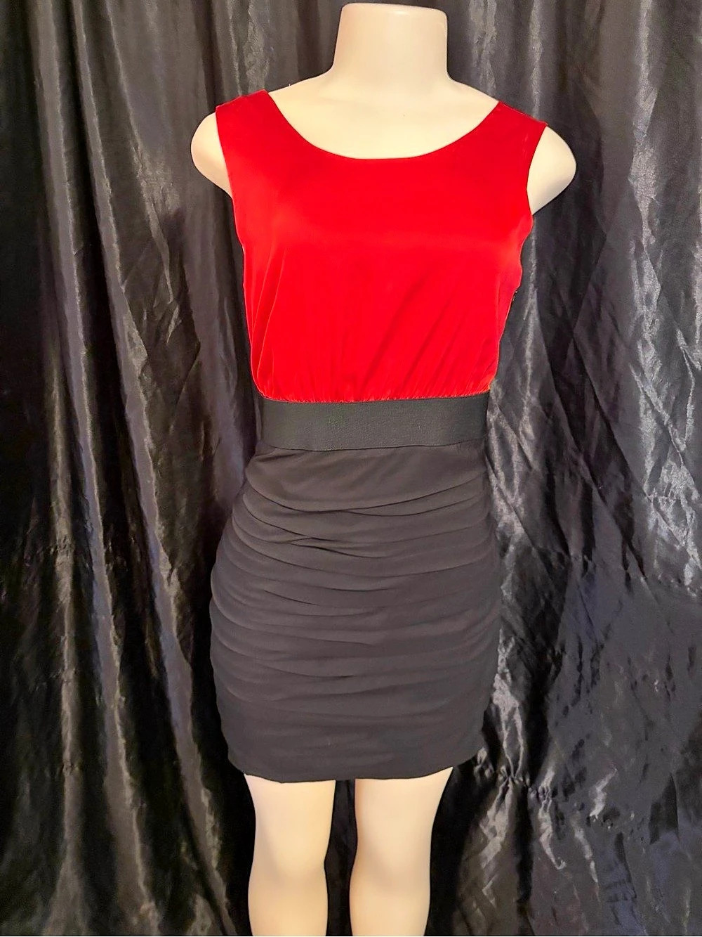 Express Mini Dress Red & Black Size 4 Like New